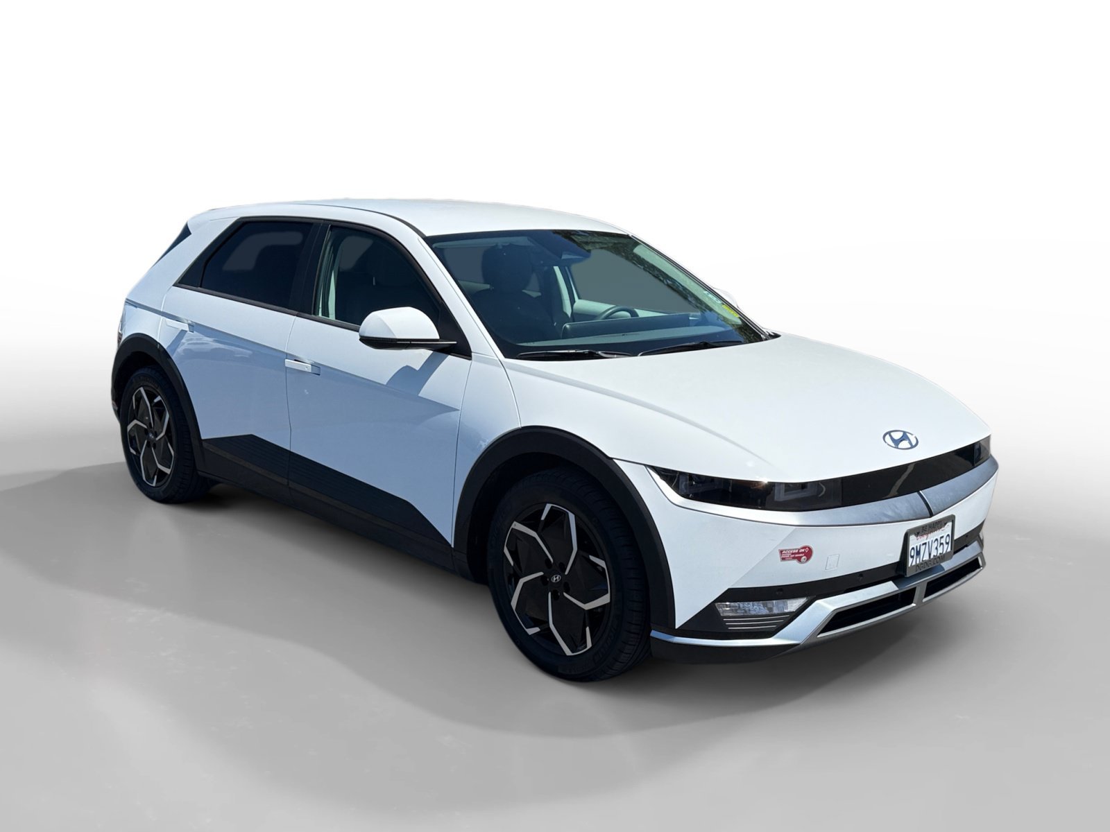 Certified Used 2024 White Hyundai SEL image 7
