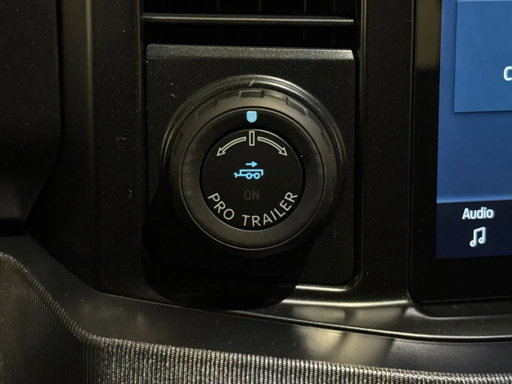 New 2026 Black Ford Platinum image 34