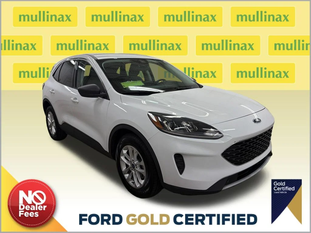 Certified Used 2022 White Ford SE image 1