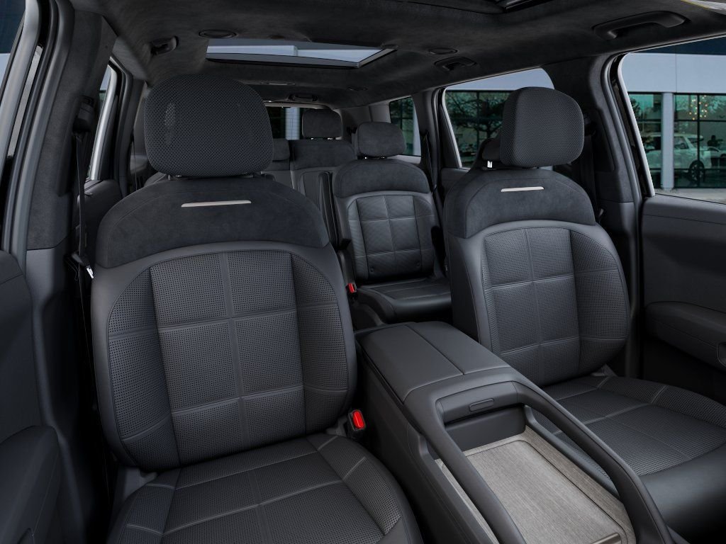 New 2027 Black Kia SX Prestige image 15