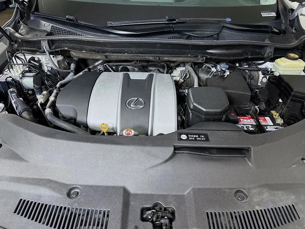 Used 2016 Silver Lining Metallic Lexus Base image 31