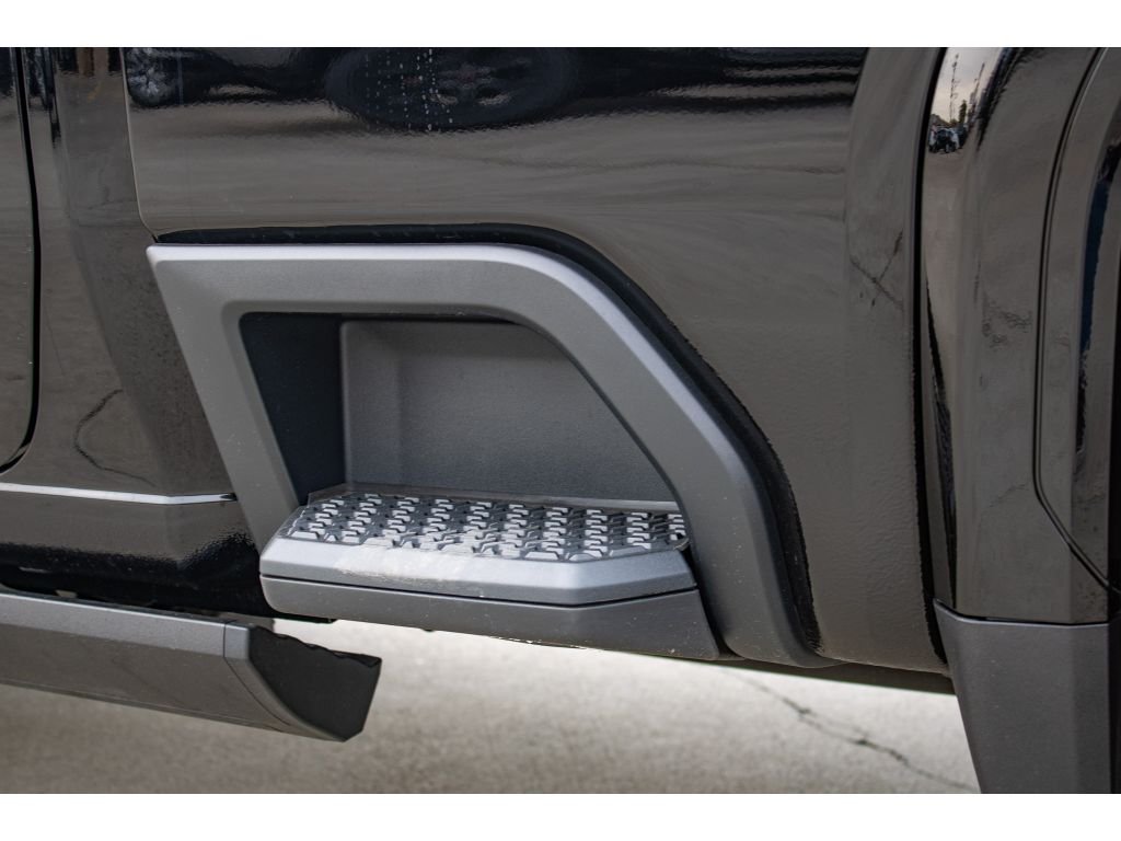 2026 GMC Sierra 2500HD AT4 - Photo 14