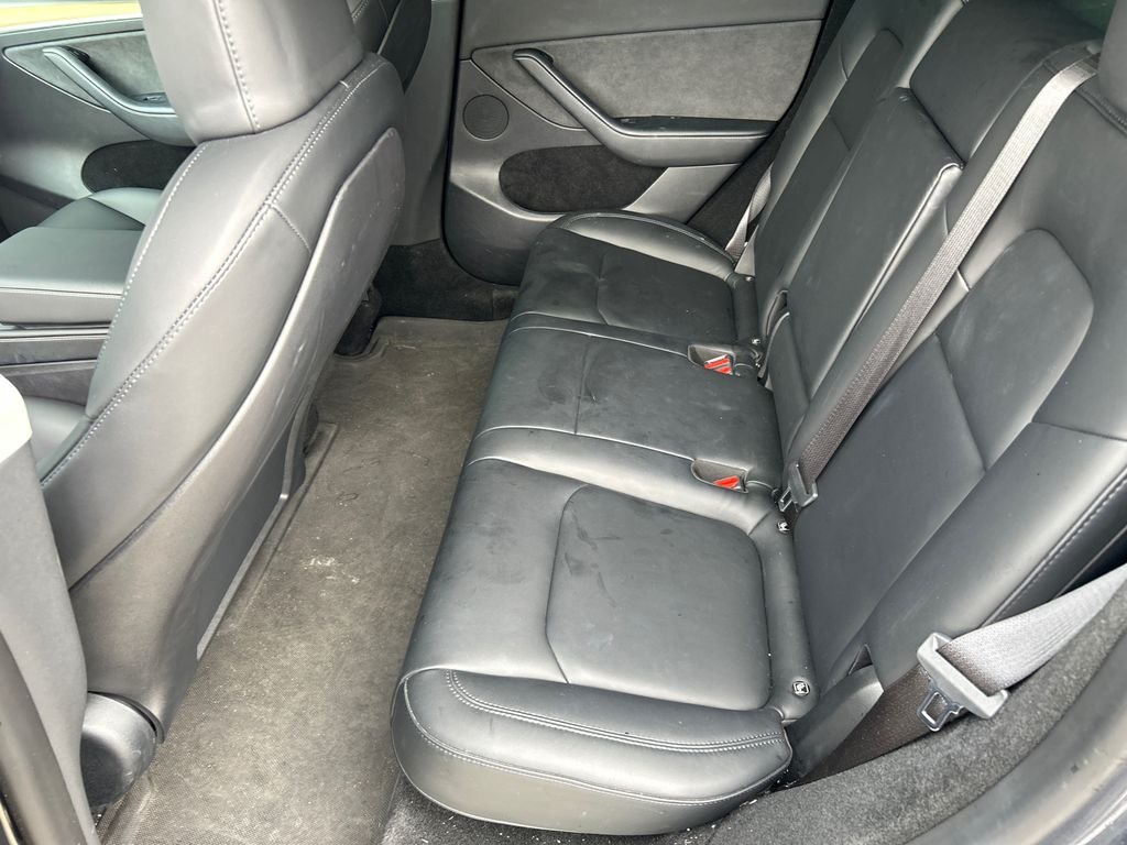 Used 2023  Tesla Long Range image 19