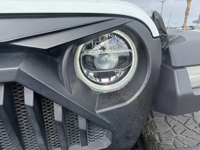 Used 2019 Bright White Clea Jeep Rubicon image 28