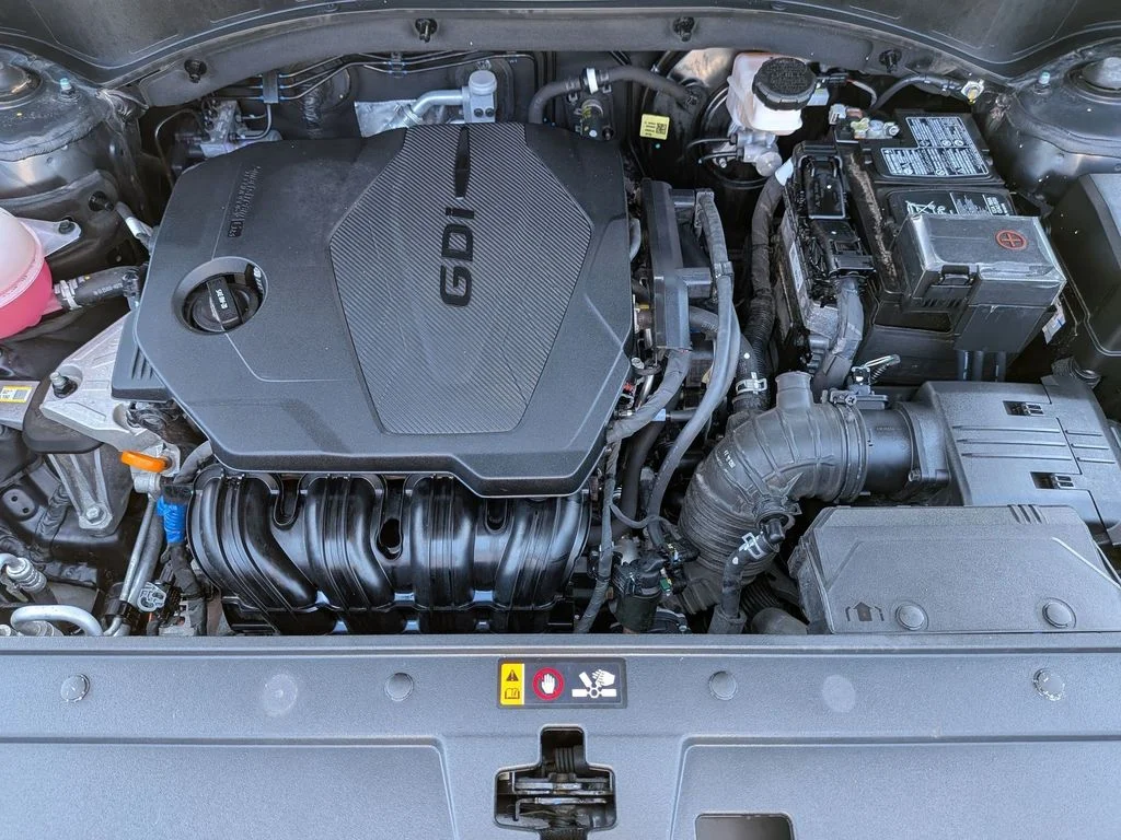 Used 2023 Black Hyundai SEL image 32