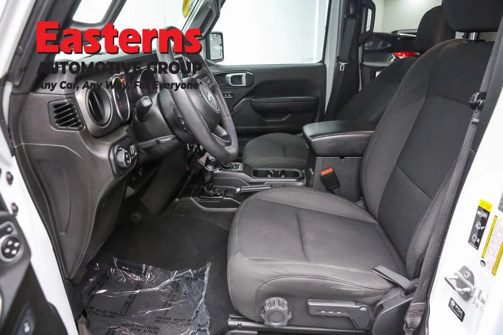 Used 2023 White Jeep Sport image 14