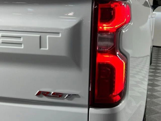 2024 Chevrolet Silverado 1500 RST - Photo 11