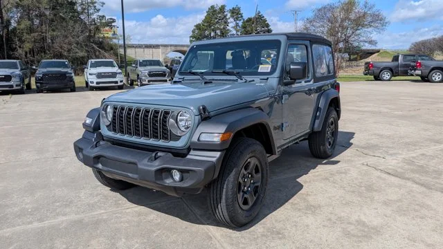 2026 Jeep Wrangler Sport's photo