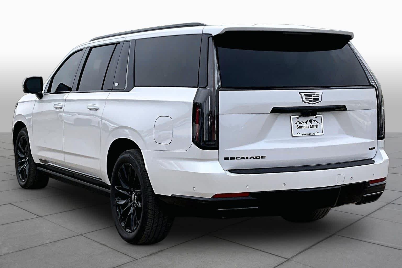 Used 2025 Crystal White Tricoat Cadillac 4WD Sport Platinum image 8