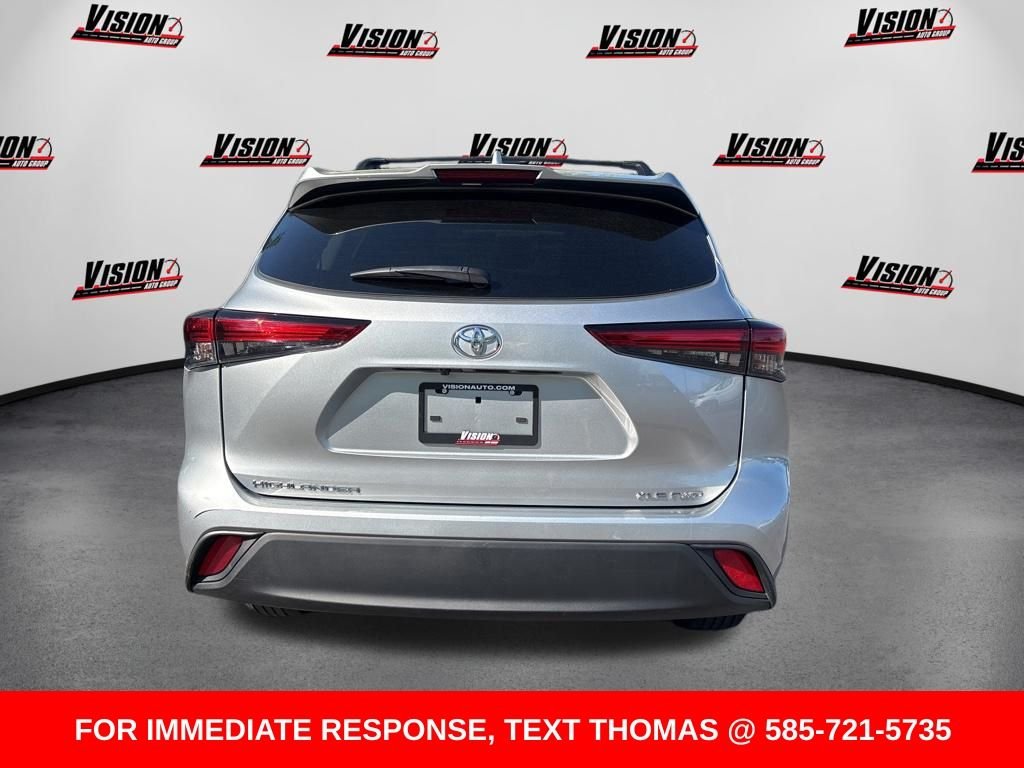 Used 2023 Silver Toyota XLE image 7