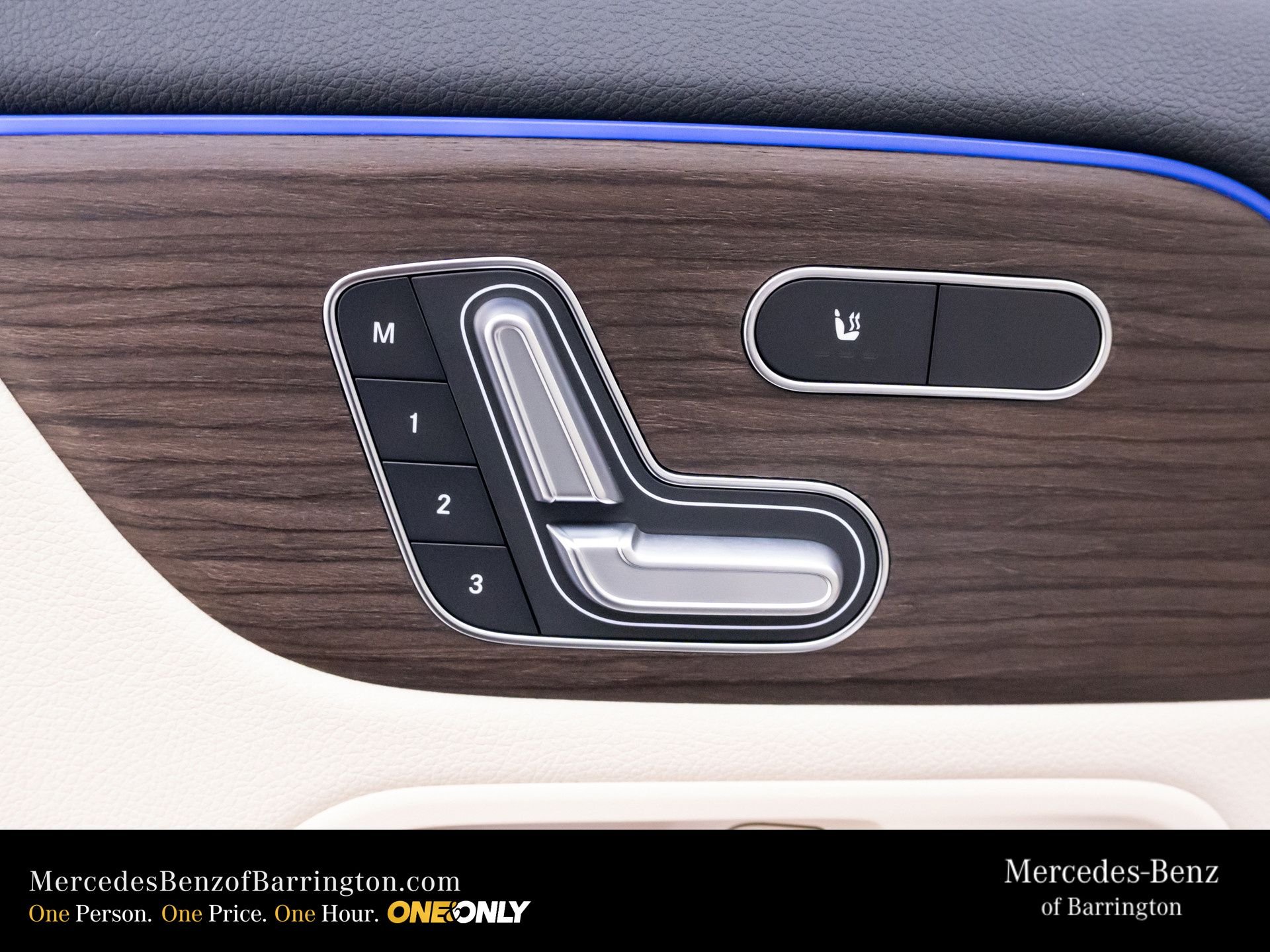 New 2026 Polar White Mercedes-Benz GLA 250 image 16