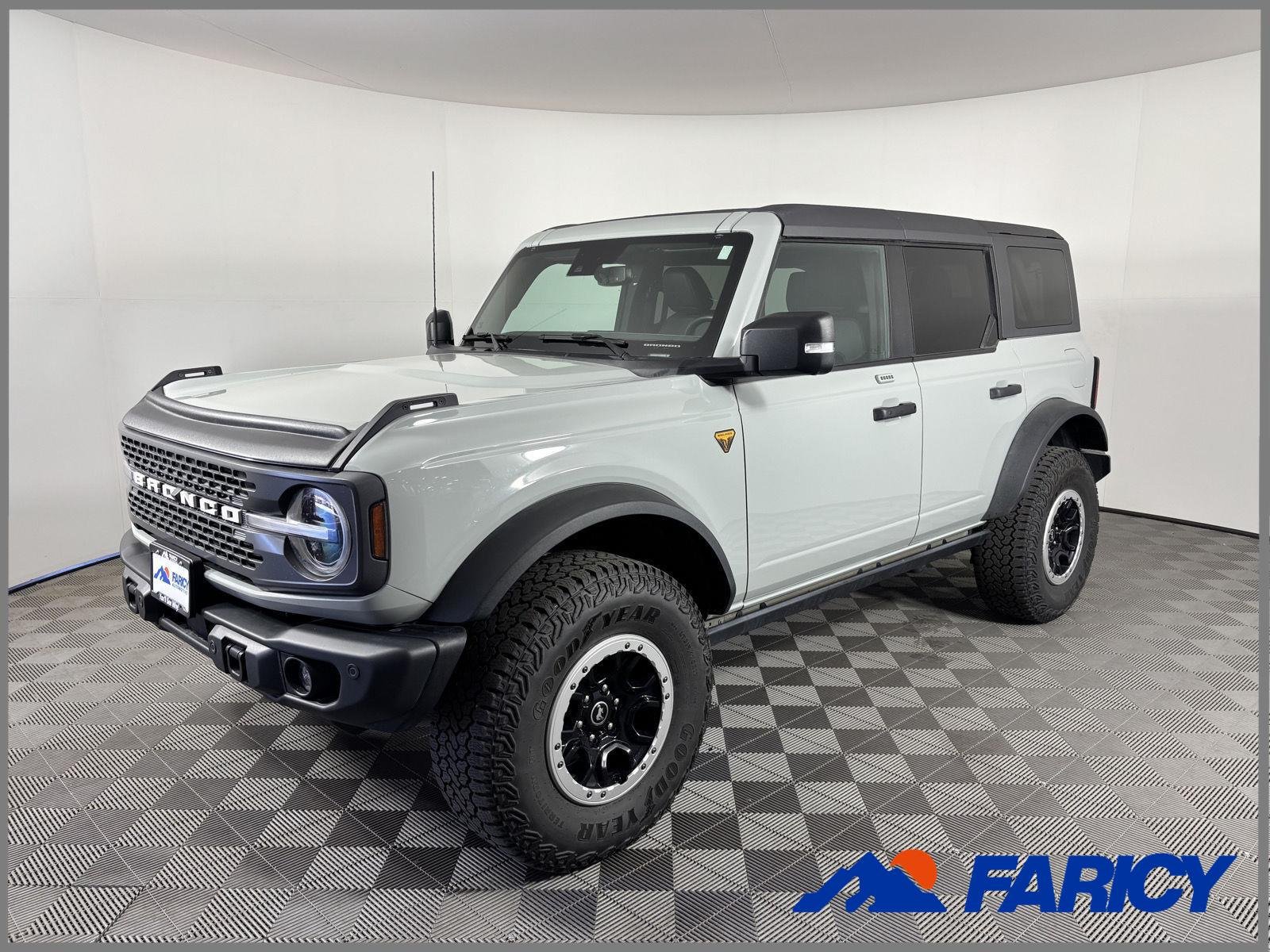 2023 Ford Bronco Badlands 4x4's photo
