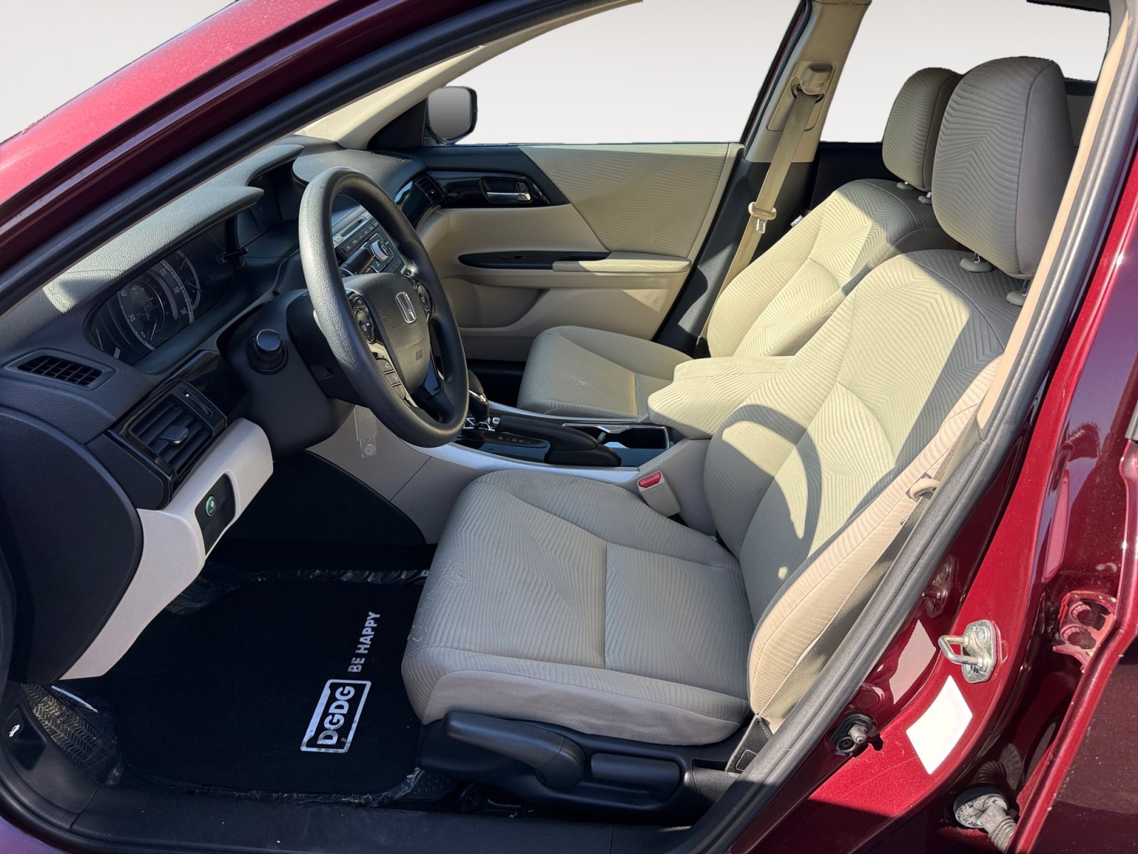 Used 2016 Basque Red Pearl II Honda LX image 10