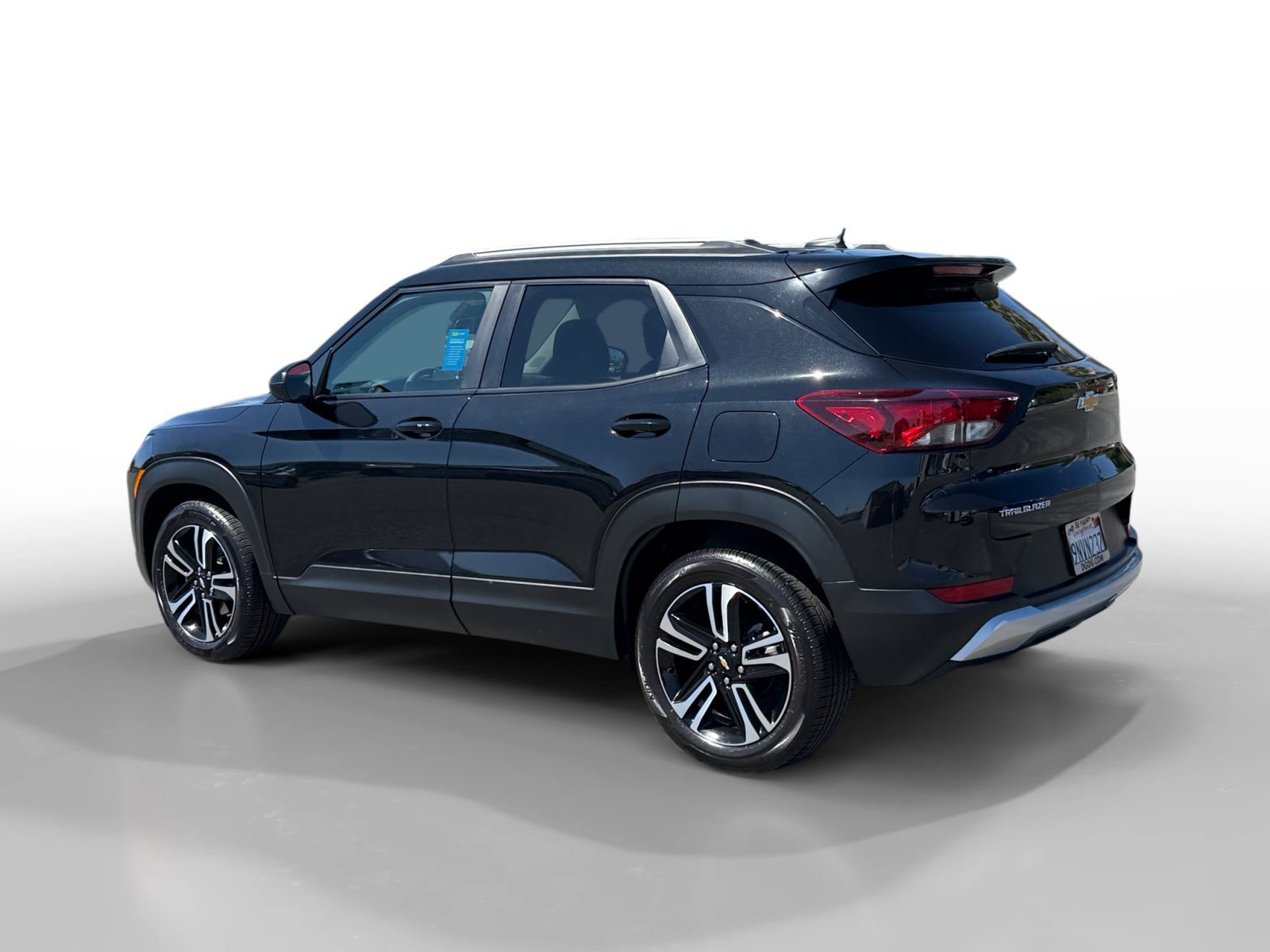 Used 2025 Black Metallic Chevrolet LT image 3