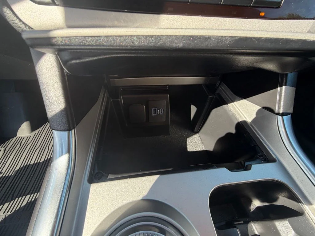 Used 2023 Gray Ford XLT image 25