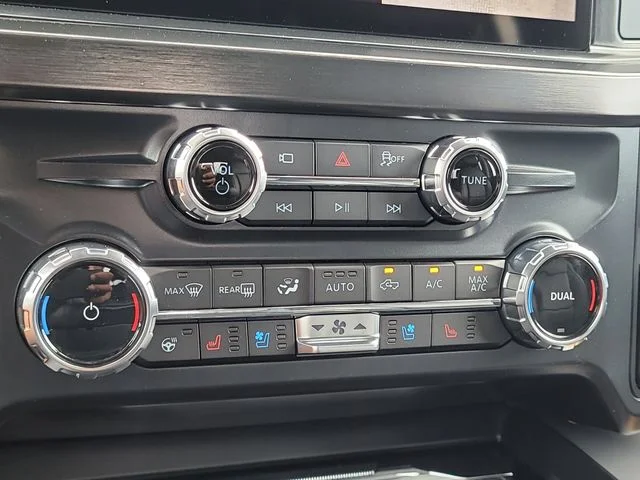 New 2026 Black Metallic Ford Lariat image 26
