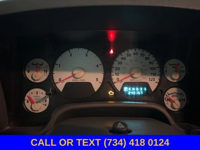 Used 2006 Brilliant Black Crystal Pearl Dodge SLT image 26