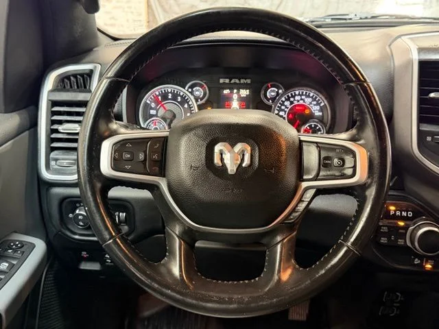Used 2022 White Ram Big Horn/Lone Star image 14