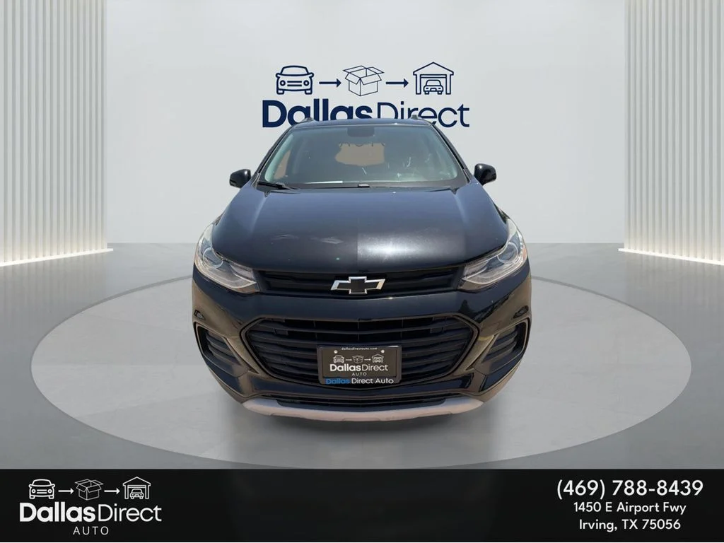 Used 2019 Mosaic Black Metallic Chevrolet LT image 3