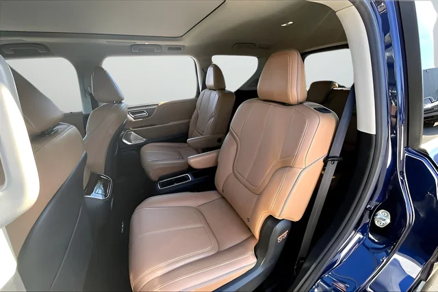 Used 2025 Blue INFINITI SENSORY image 19