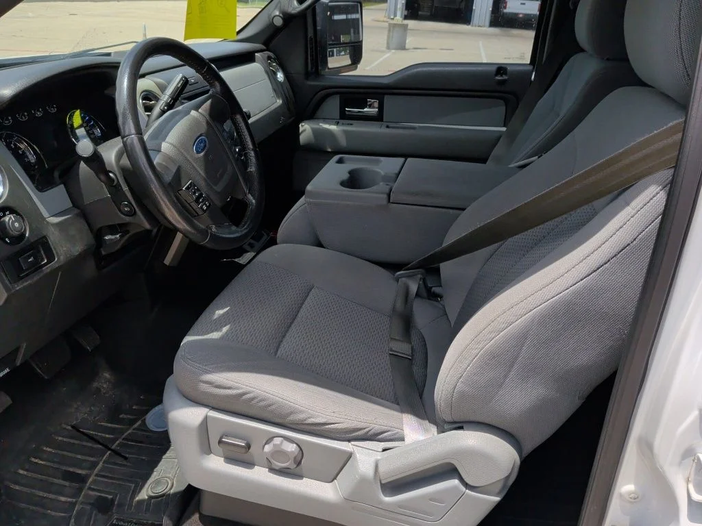 Used 2014 White Ford XLT image 11