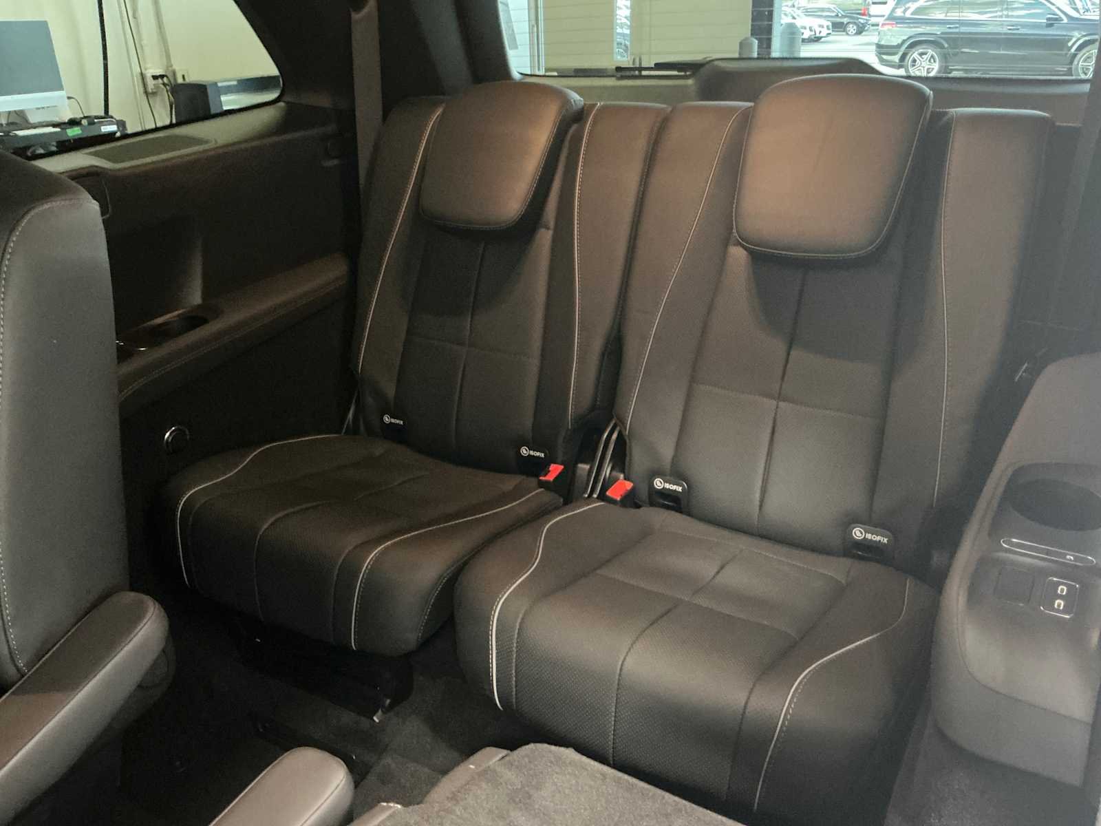 Certified Used 2024 MANUFAKTUR Alpine Grey Mercedes-Benz GLS 580 image 24