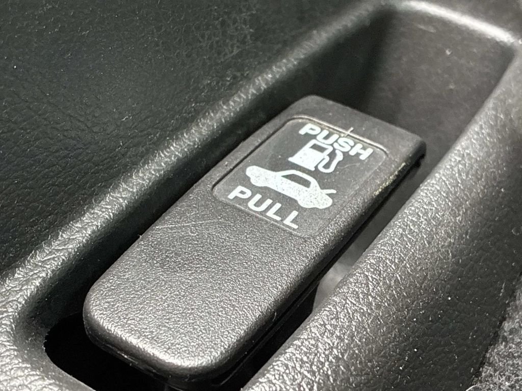 Used 2015  Honda EX-L image 12