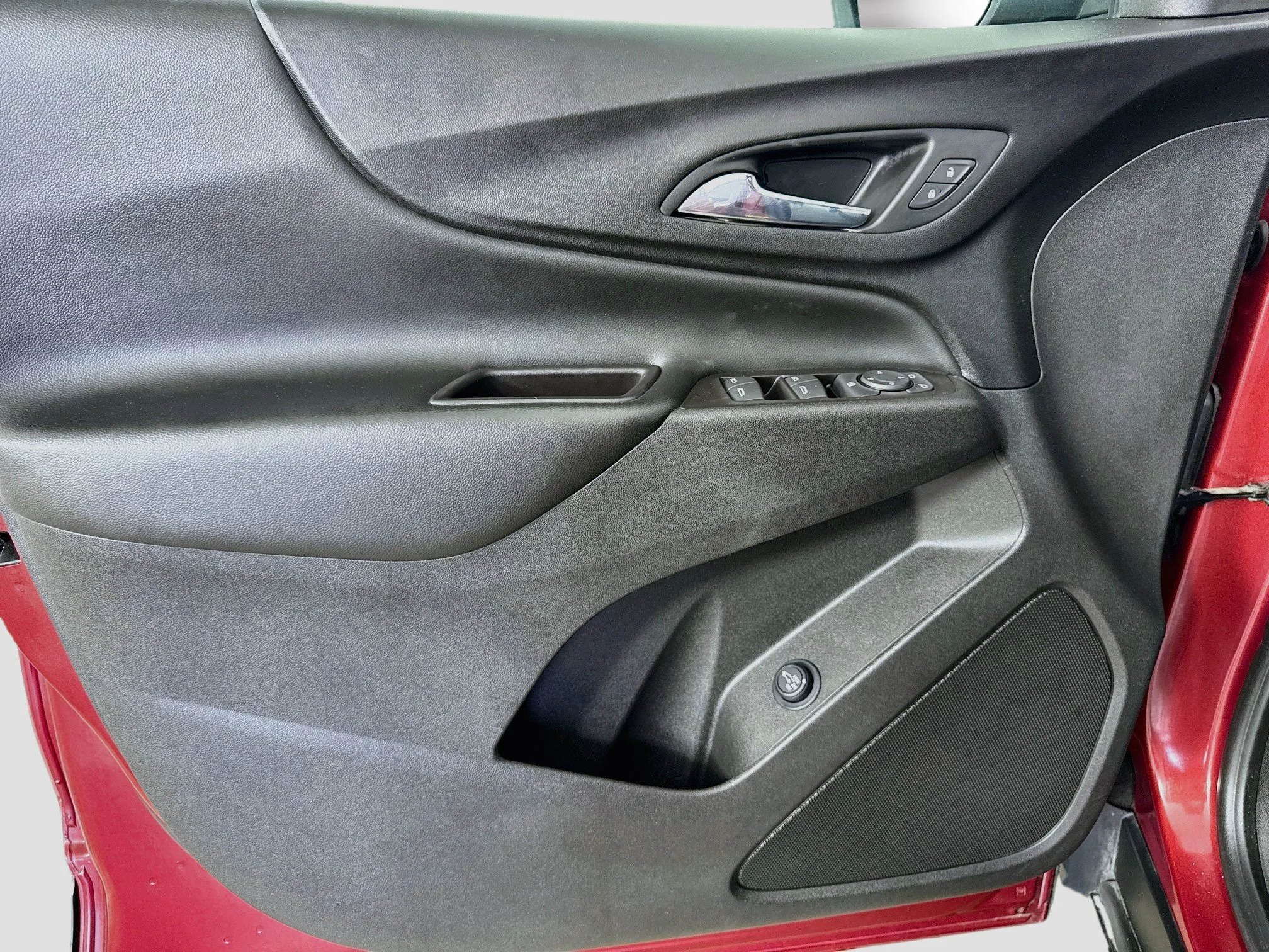 Used 2021 CAJUN RED TINTCOAT Chevrolet LT image 19