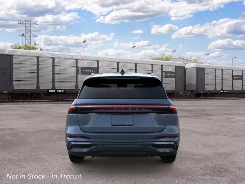 New 2026 Whisper Blue Metallic Clearcoat Lincoln Reserve image 5