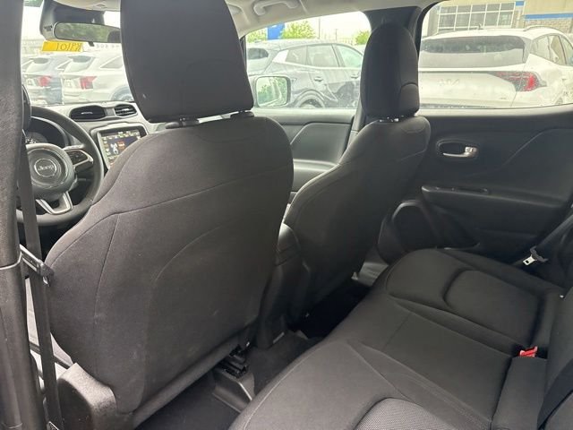 Used 2023 Gray Jeep Latitude image 24