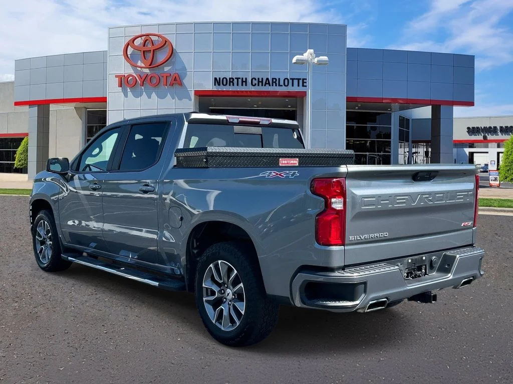 Used 2021 Gray Chevrolet RST image 4