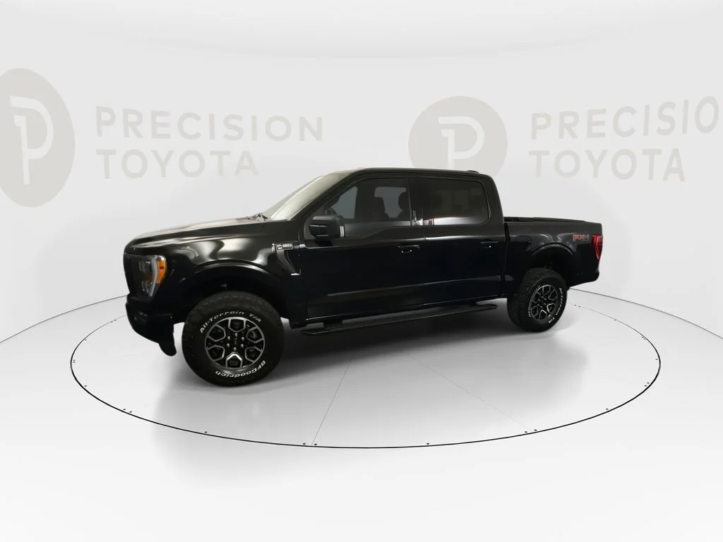 Used 2023 Black Metallic Ford XLT image 9