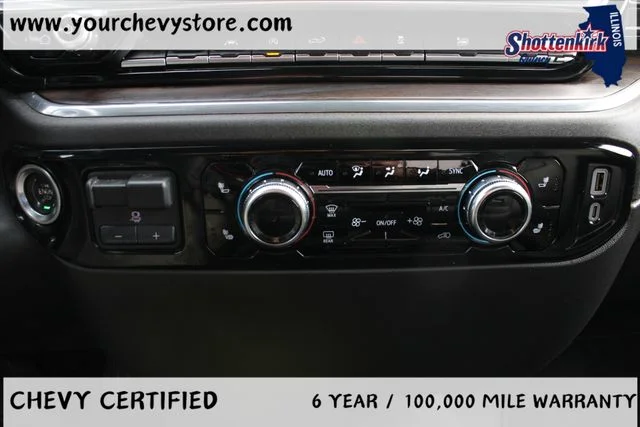 Used 2025 Black GMC SLT image 38