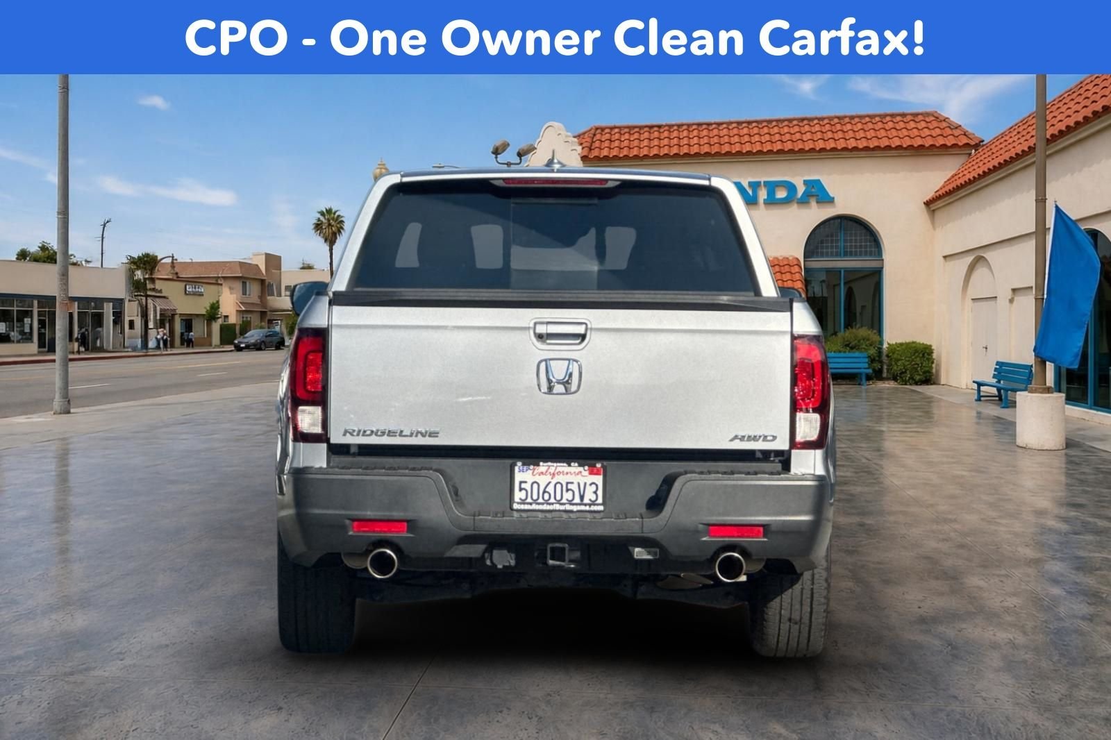 Used 2023 Lunar Silver Metallic Honda RTL image 5