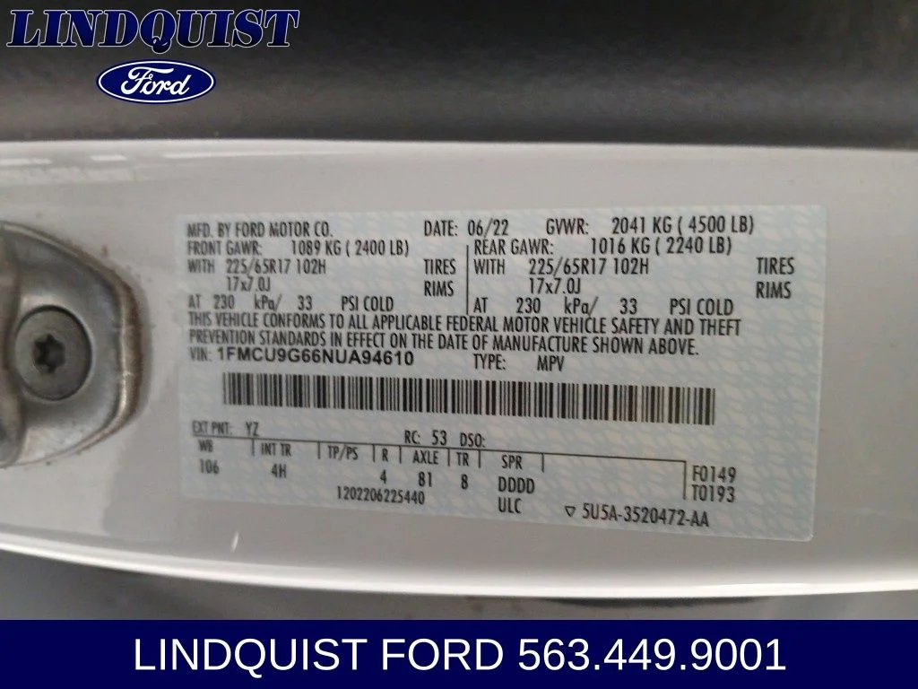 Used 2022 Oxford White Ford SE image 20