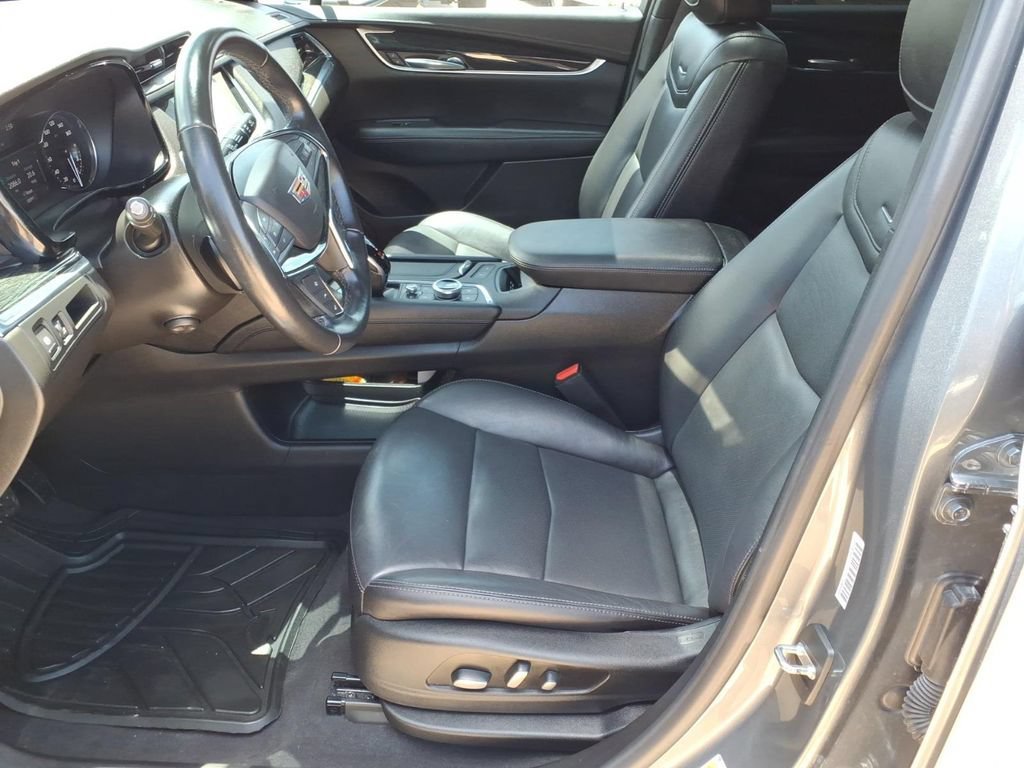 Used 2021 SATIN STEEL METALLIC Cadillac FWD Premium Luxury image 16