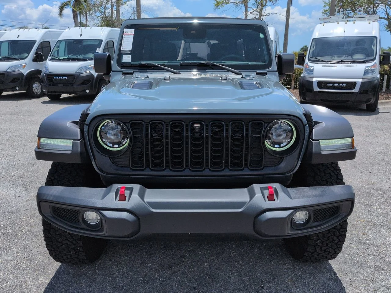 Used 2024 Anvil Clear Coat Jeep Rubicon image 3