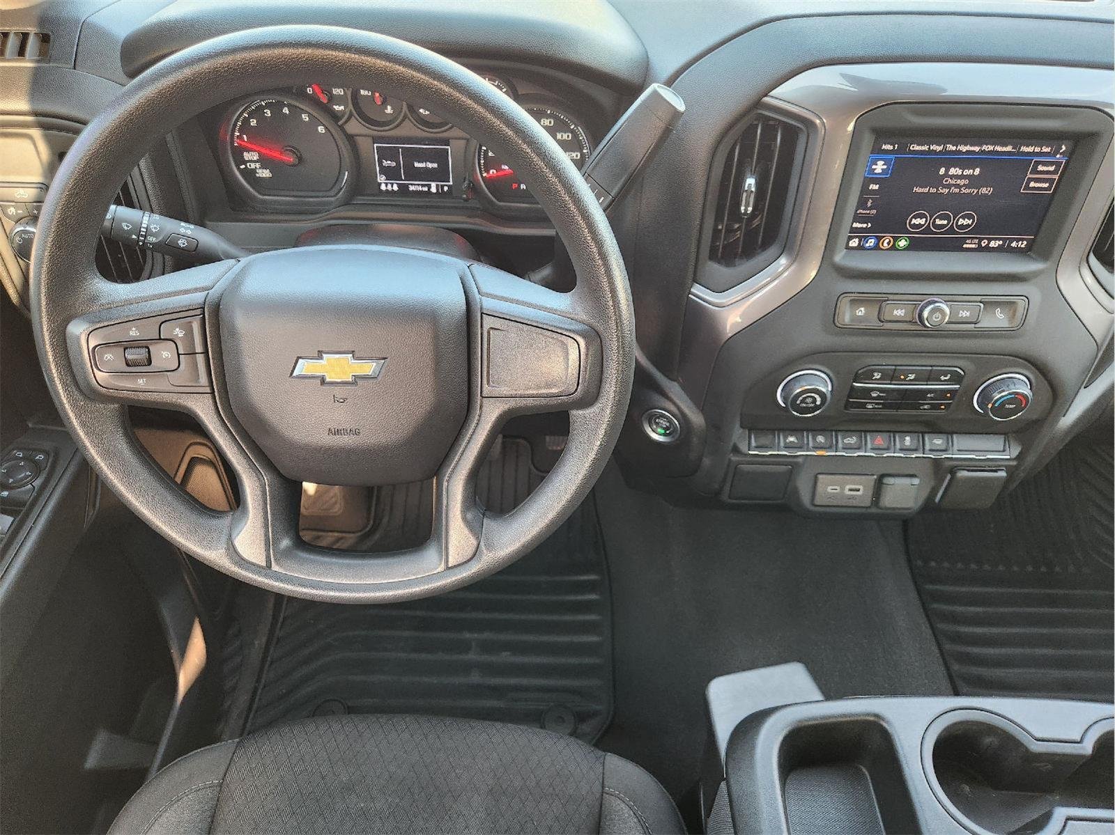 2024 Chevrolet Silverado 1500 photo 27 of 33