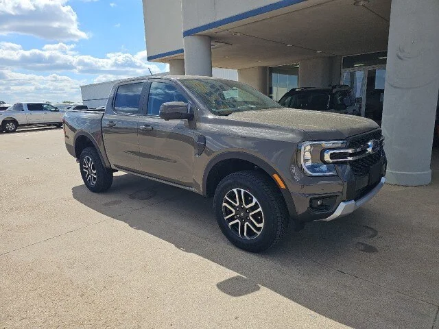 New 2026 Marsh Gray Ford Lariat® image 23