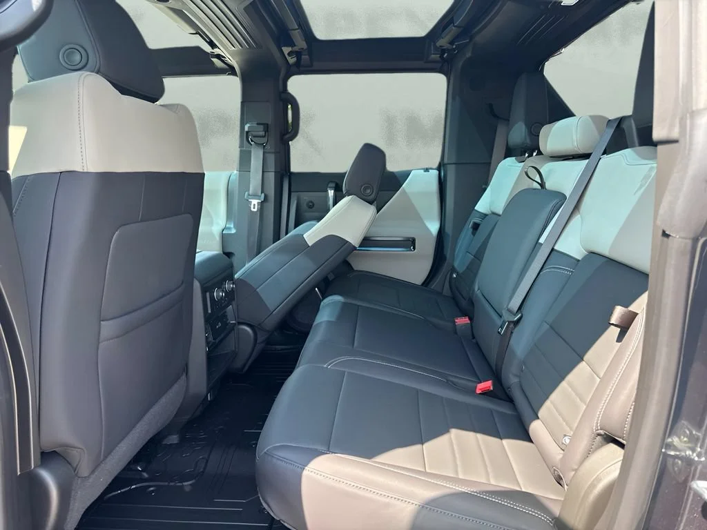 Used 2026 Graphite Blue Metallic GMC 2X image 13