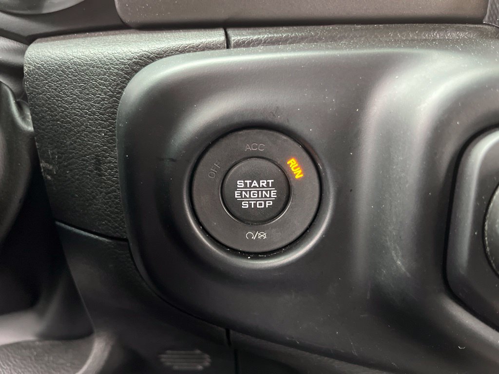 Used 2023 Gray Clearcoat Jeep Freedom Edition image 31