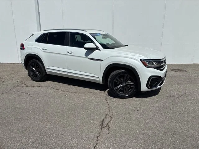 Certified 2022 Volkswagen Atlas Cross Sport SEL R-Line with VIN 1V2SC2CA6NC226631 for sale in Kansas City