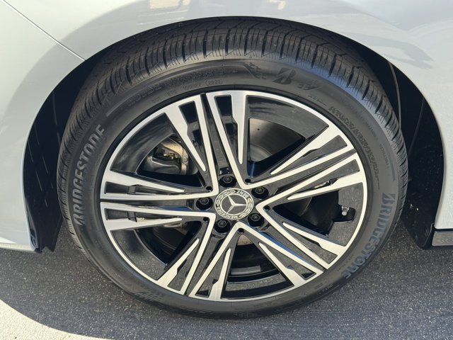 New 2027 MANUFAKTUR Alpine Grey Mercedes-Benz CLA 220 image 8