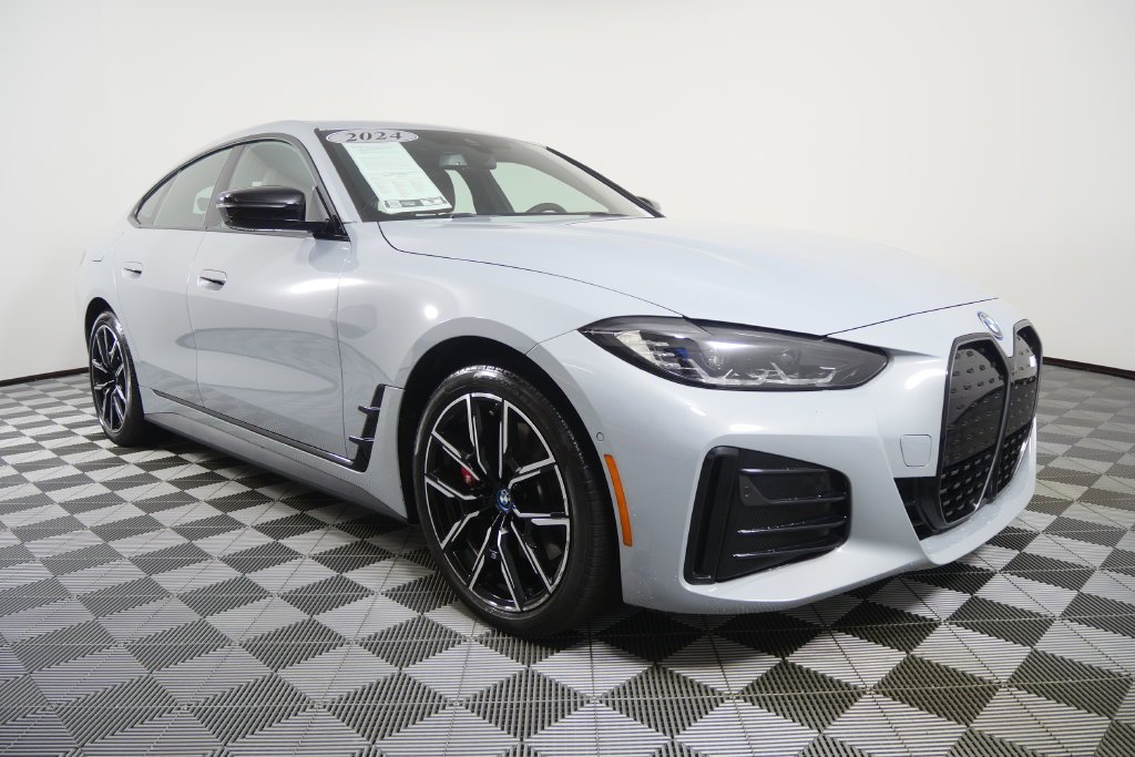 Used 2024 Brooklyn Grey Metallic BMW eDrive40 image 2