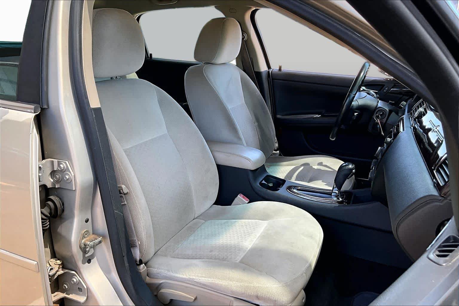 Used 2012 Gold Mist Metallic Chevrolet LT Fleet image 8