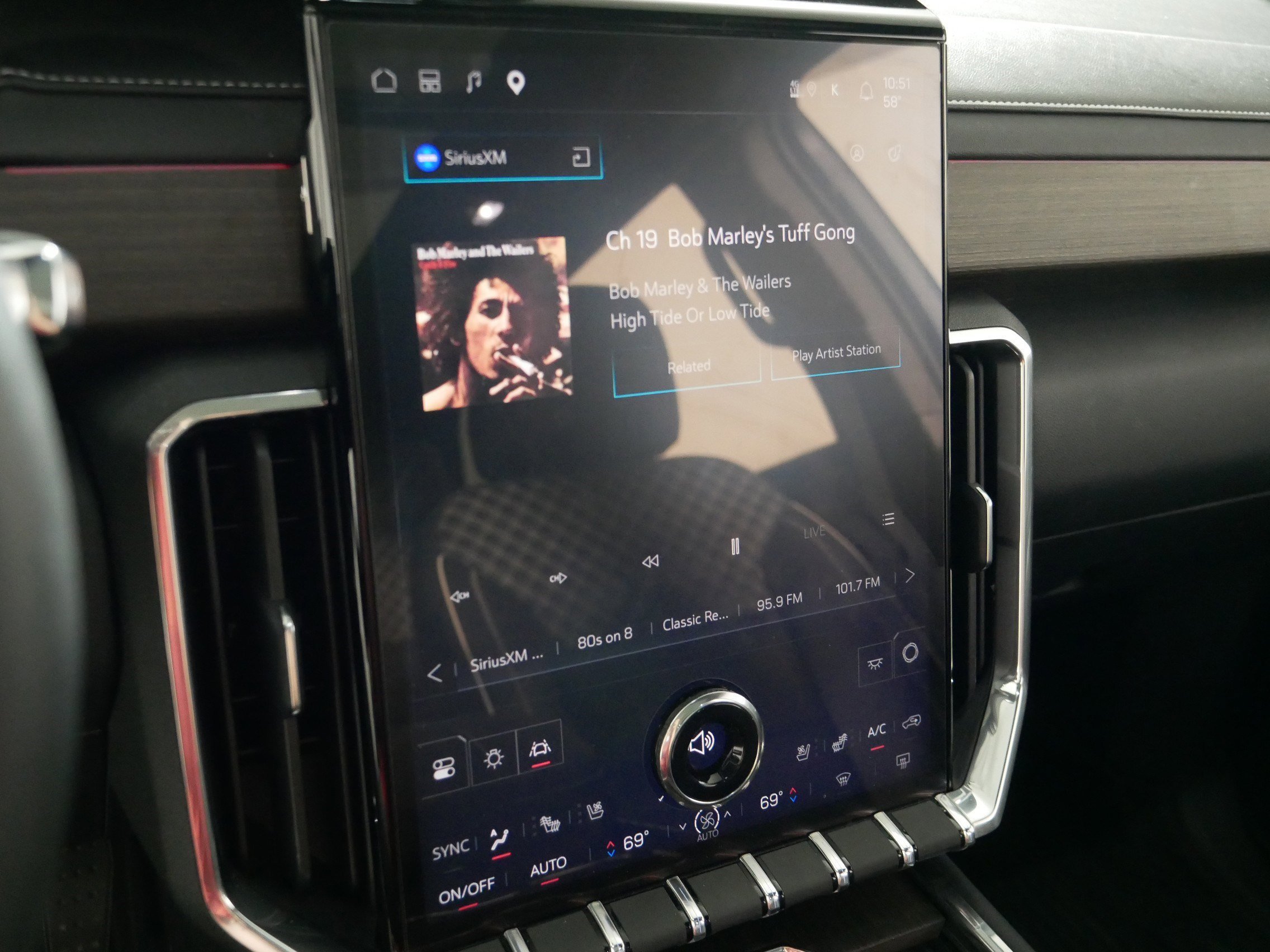 Used 2024 Ebony Twilight Metallic GMC Denali image 22