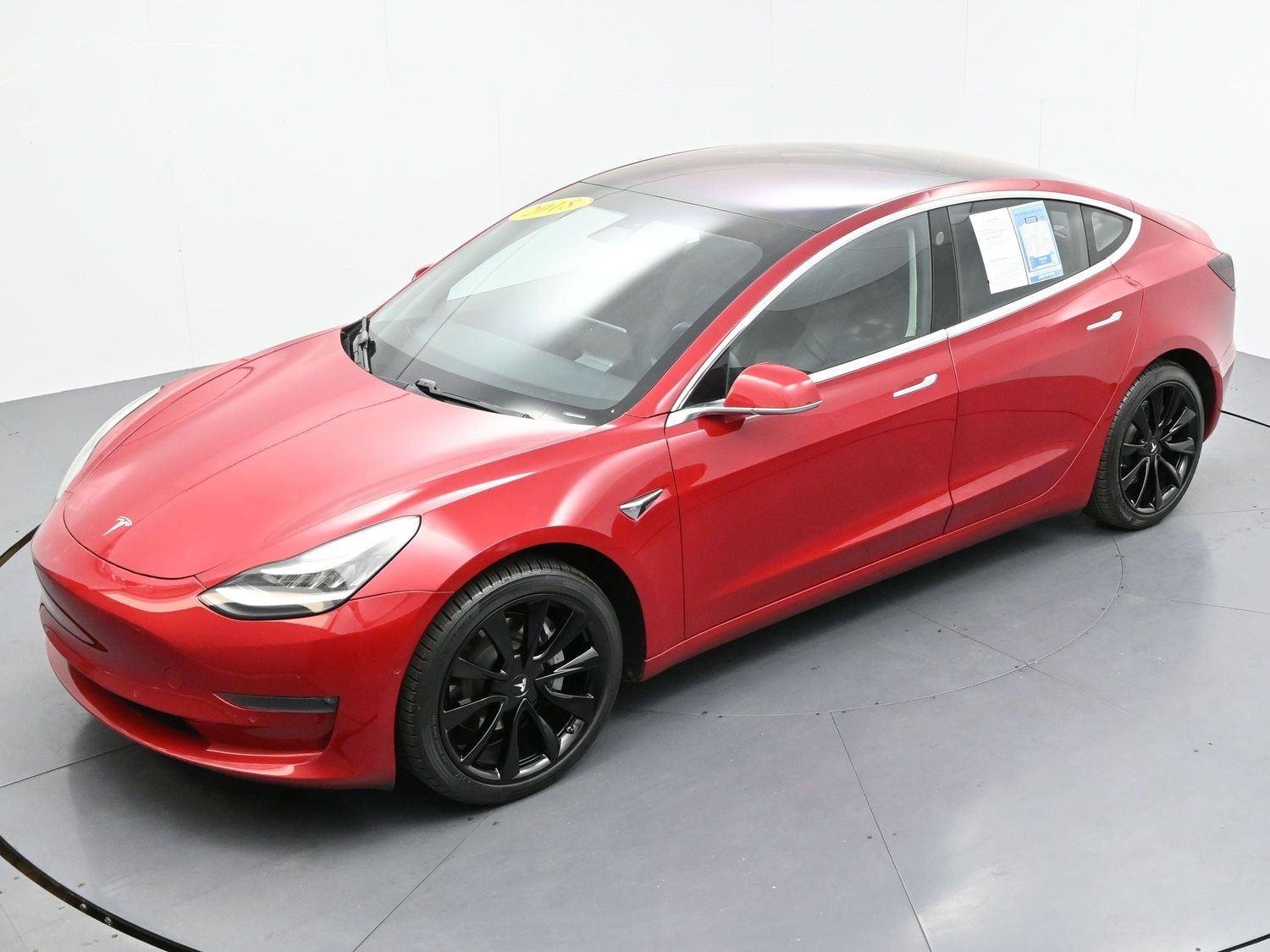 Used 2018 Red Multi-Coat Tesla Long Range Battery image 33