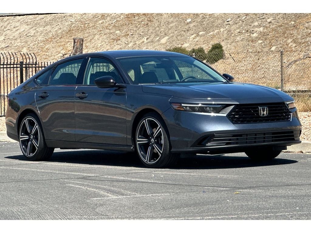 New 2026 Meteorite Gray Metallic Honda SE image 2