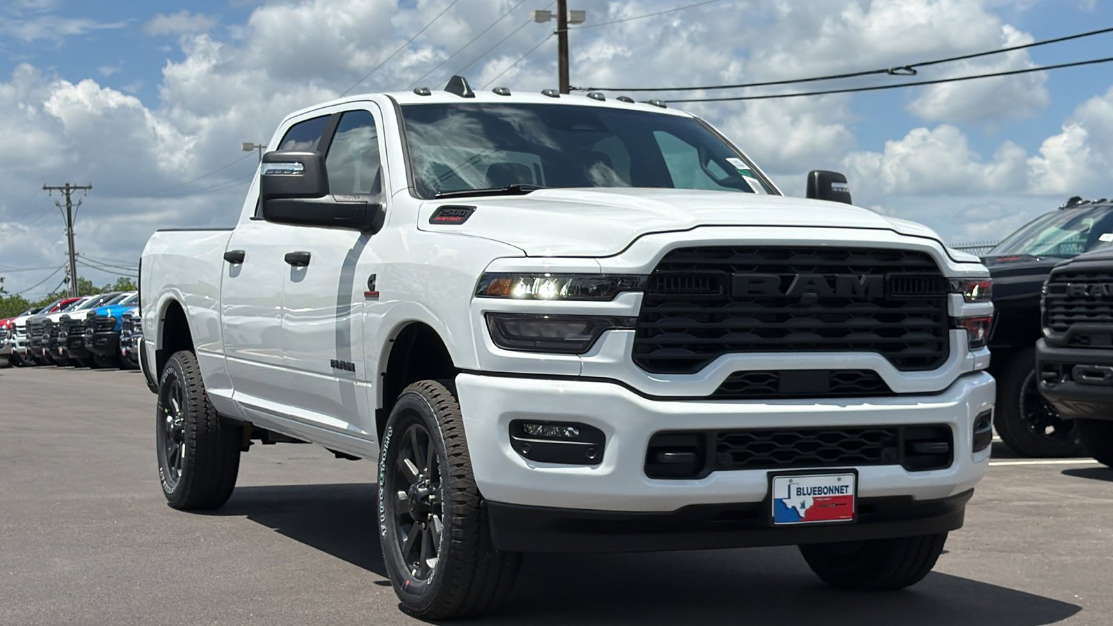 New 2026 Bright White Clear-Coat Exterior Paint RAM Lone Star image 3