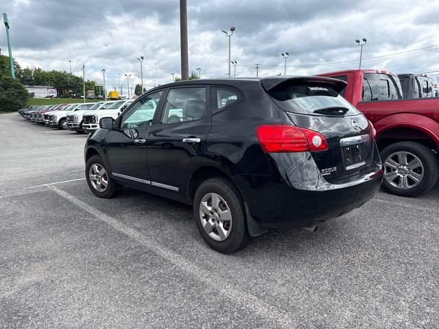 Used 2013 Super Black Nissan S image 4